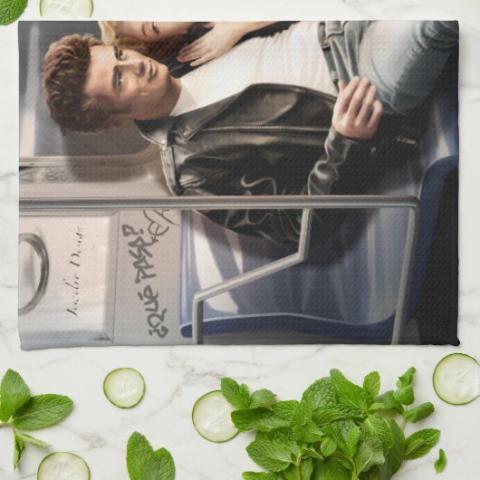 Untergrundbahn-Reiter 2 Handtuch (Gefaltet)