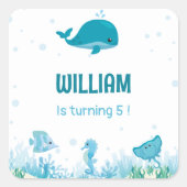 Unterhalb des Meeres befinden sich die Meerestiere Quadratischer Aufkleber (Vorderseite)