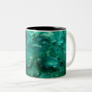 Unterhalb des Meeres Zweifarbige Tasse