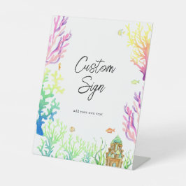 Unterhalb des Schildes für den Meeresbenutzerverke Sockelschild