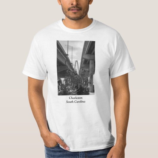 Unterhalb von Arthur Ravenel Grayscale T-Shirt (Vorderseite)