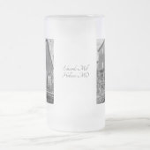 Unterhalb von Edwards Mill Grayscale Mattglas Bierglas (Mittel)