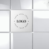 Unternehmen mit eigenem Logo für den Circle Custom Fliese