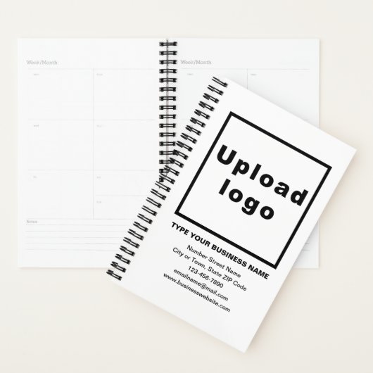 Unternehmensmarke auf weißem Plannerdeckel Planer (Anzeige)