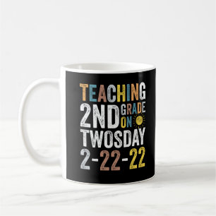 Unterricht 2. Klasse am 22. Februar 2022 Kaffeetasse