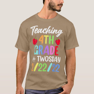 Unterricht 4. Klasse am 22. Februar 2222 22 22. Fe T-Shirt