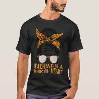Unterrichten ist ein Werk, das den LehrerInnen mot T-Shirt