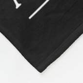 Unterschätze einen alten Mann, der eine(n) Fleecedecke (Ecke)