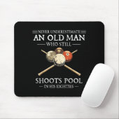 Unterschätze einen alten Mann, der Poolbillard spi Mousepad (Mit Mouse)