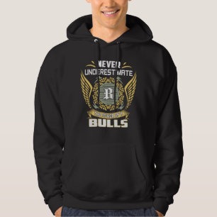 Unterschätze niemals die Macht eines Bullen Hoodie