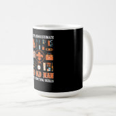 Unterschätze niemals einen alten Mann mit Pfadfind Kaffeetasse (VorderseiteRechts)