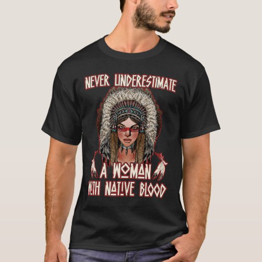 Unterschätzen Sie Frauen mit einem systemischen Bl T-Shirt (Vorderseite)