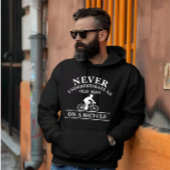 Unterschätzen Sie nie einen alten Mann auf dem Fah Hoodie