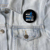 Unterschätzen Sie nie einen alten Mann - Großvater Button (Beispiel)