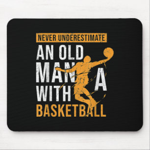 Unterschätzen Sie nie einen alten Mann mit einem B Mousepad