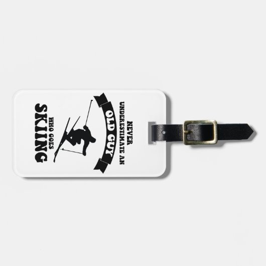 Unterschätzen Sie nie einen alten Typ, der geht Gepäckanhänger (Vorderseite horizontal)