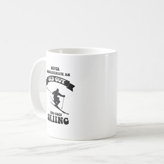 Unterschätzen Sie nie einen alten Typ, der geht Kaffeetasse (Vorderseite Links)