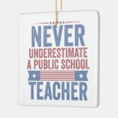 Unterschätzen Sie niemals den Lehrer Walz Keramikornament (Links)