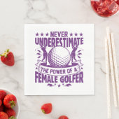 Unterschätzen Sie niemals den Power einer Golferin Serviette (Beispiel)