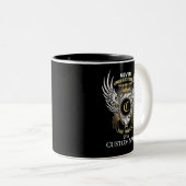 Unterschätzen Sie niemals den Power eines benutzer Zweifarbige Tasse (VorderseiteRechts)