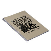 Unterschätzen Sie niemals den Power eines Buches Notizblock (Rechte Seite)