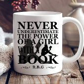 Unterschätzen Sie niemals den Power eines Buches Tasse