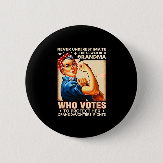 Unterschätzen Sie niemals den Power eines Oma, das Button (Vorderseite)