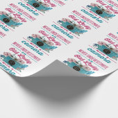 Unterschätzen Sie niemals eine alte Frau mit einer Geschenkpapier (Ecke)