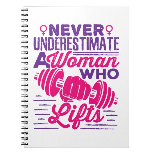 Unterschätzen Sie niemals eine Frau, die aufhebt Notizblock (Vorderseite)