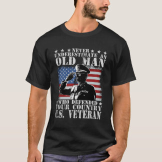 Unterschätzen Sie niemals einen Alten, der Ihre Za T-Shirt
