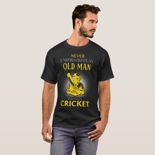 Unterschätzen Sie niemals einen alten Mann, der CR T-Shirt (Vorne ganz)