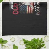 Unterschätzen Sie niemals einen alten Mann mit Bos Geschirrtuch (Gefaltet)