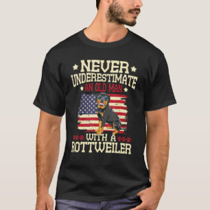 Unterschätzen Sie niemals einen alten Mann mit ein T-Shirt