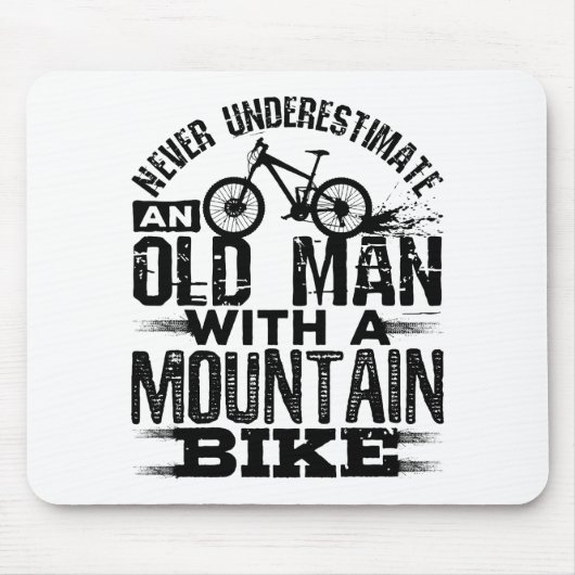 Unterschätzen Sie niemals einen alten Mann mit Mou Mousepad (Vorne)