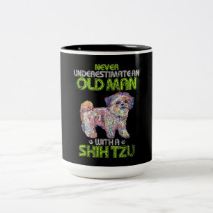 Unterschätzt nie einen alten Mann mit schiigem Tz Zweifarbige Tasse