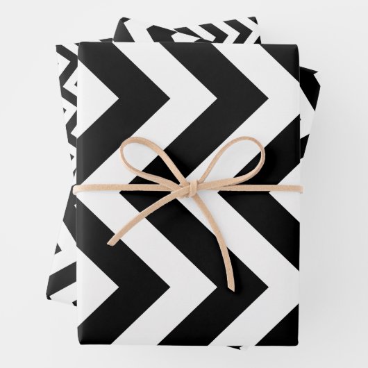 Unterschiedliche Schwarzweißgrößen Vertikal Zickza Geschenkpapier Set (Beispiel)