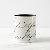 Unterschrift von Florence Nightingale Zweifarbige Tasse (Mittel)