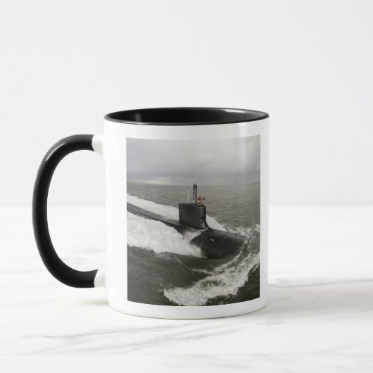 Unterseeboot der Virginia-Klasse Tasse (Links)