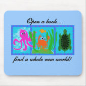 Unterseeisch öffnen Sie ein Buch-T-Shirts und Mousepad (Vorne)