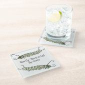 Untersetzer aus Glas, leicht von Katzen abgelenkt (Schrägansicht)