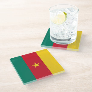 Untersetzer aus Glas mit kamerunischer Flagge