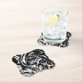 Untersetzer aus schwarzem und weißem Marmor (Vor Ort)