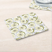 Untersetzer mit Apfel gezeichnet. (angewinkelt)