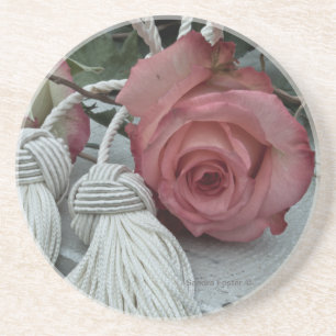 Untersetzer von Rose und Tassels