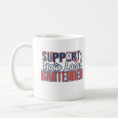 Unterstützen Sie den Spaß Ihres lokalen Barkeeper  Kaffeetasse (Links)