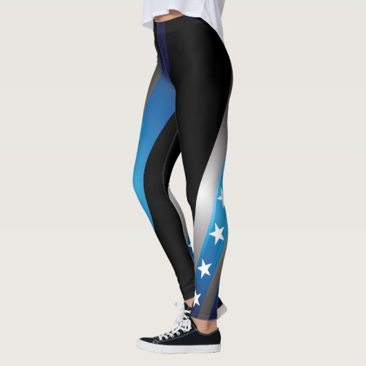 Unterstützen Sie die blauen Leggings (Links)