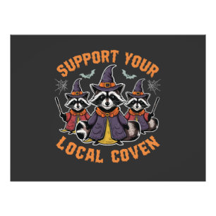 Unterstützen Sie Ihr lokales Coven Spooky Raccoon  Fotodruck