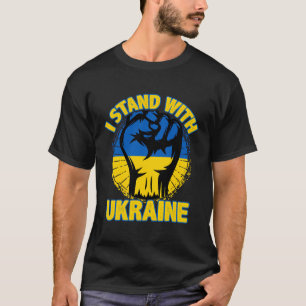 Unterstützung der ukrainischen Flagge, die ich mit T-Shirt