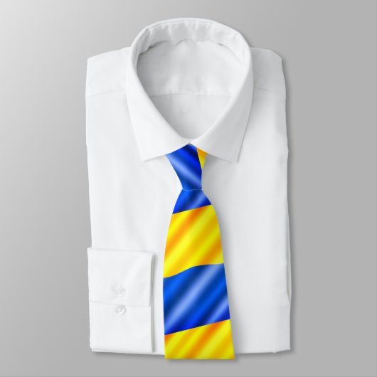 Unterstützung der ukrainischen Flagge Neck Tie ukr Krawatte (Gebunden)