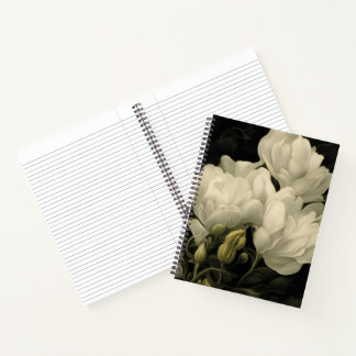 Untersuchung einer Peony-Blume Notizblock